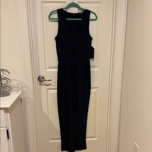 Elegant Sleeveless Navy Jumpsuit